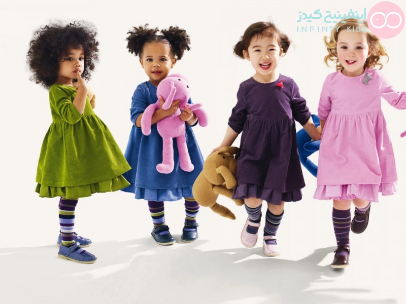 ست کردن لباس کودک با رنگ گرم