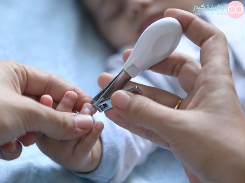 کوتاه کردن روزانه ناخن‌‌ها