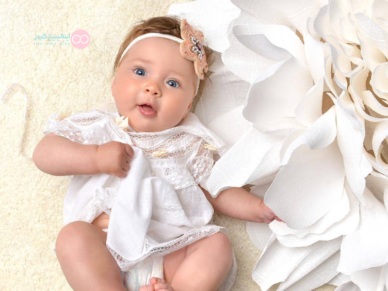 انتخاب بهترین لباس برای جشن تولد نوزاد